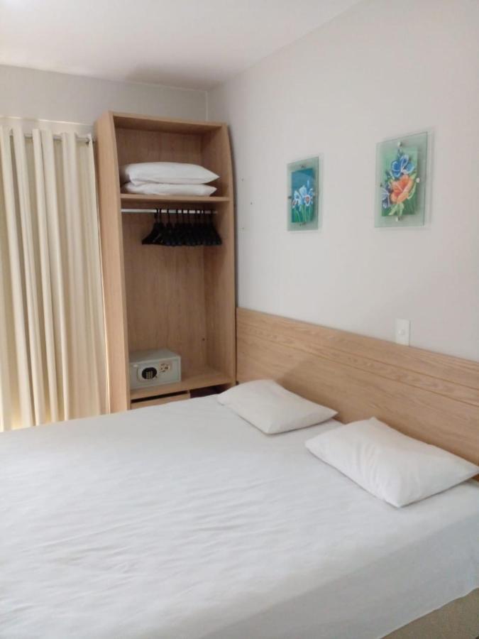 Golden Dolphin Express Aparthotel Caldas Novas Exterior foto